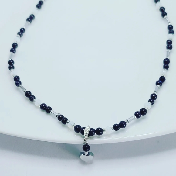 Blue Goldstone necklace - Picture 2 of 4